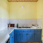 Casa vacanze Traditional House At Near *